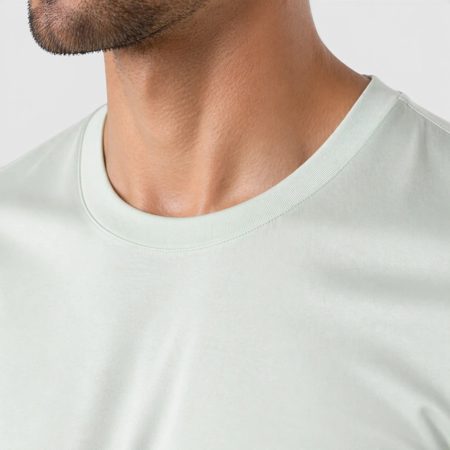 Maison Straver | Men’s Cooling T Shirt Lightweight Breathable Silk Touch